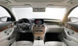 奔驰c级新内饰爆料视频,科技与豪华的完美融合